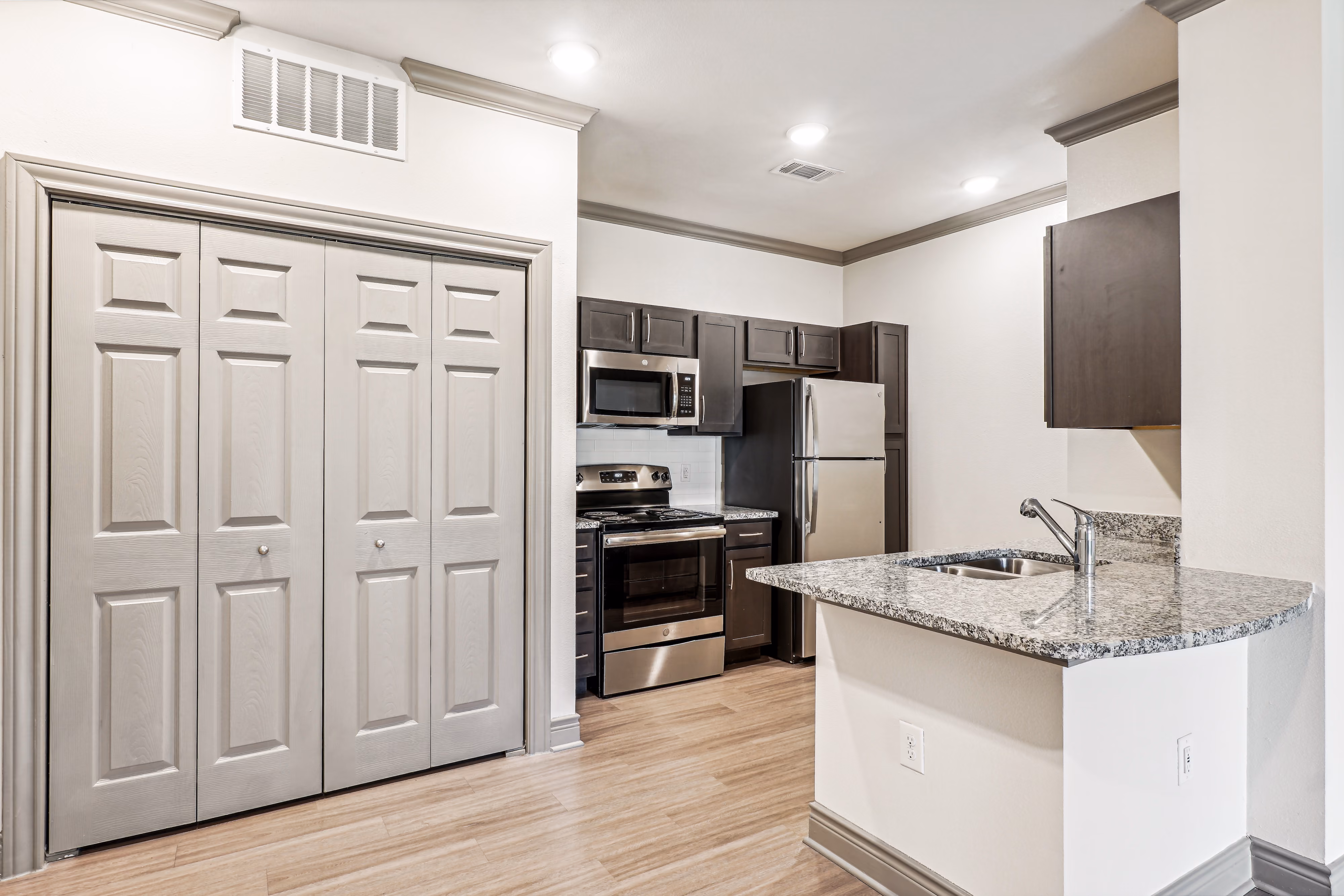 kitchen and washer/dryer room