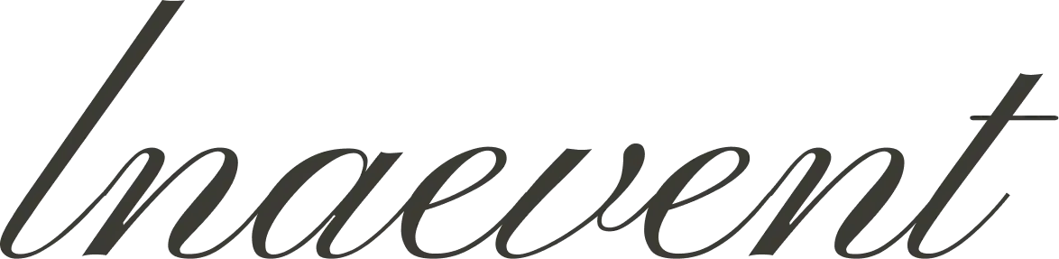 Le mot « lnaevent » écrit en cursive sur un fond gris foncé.