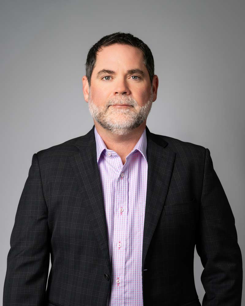 chief operating officer specialized in restaurants and hospitality industry