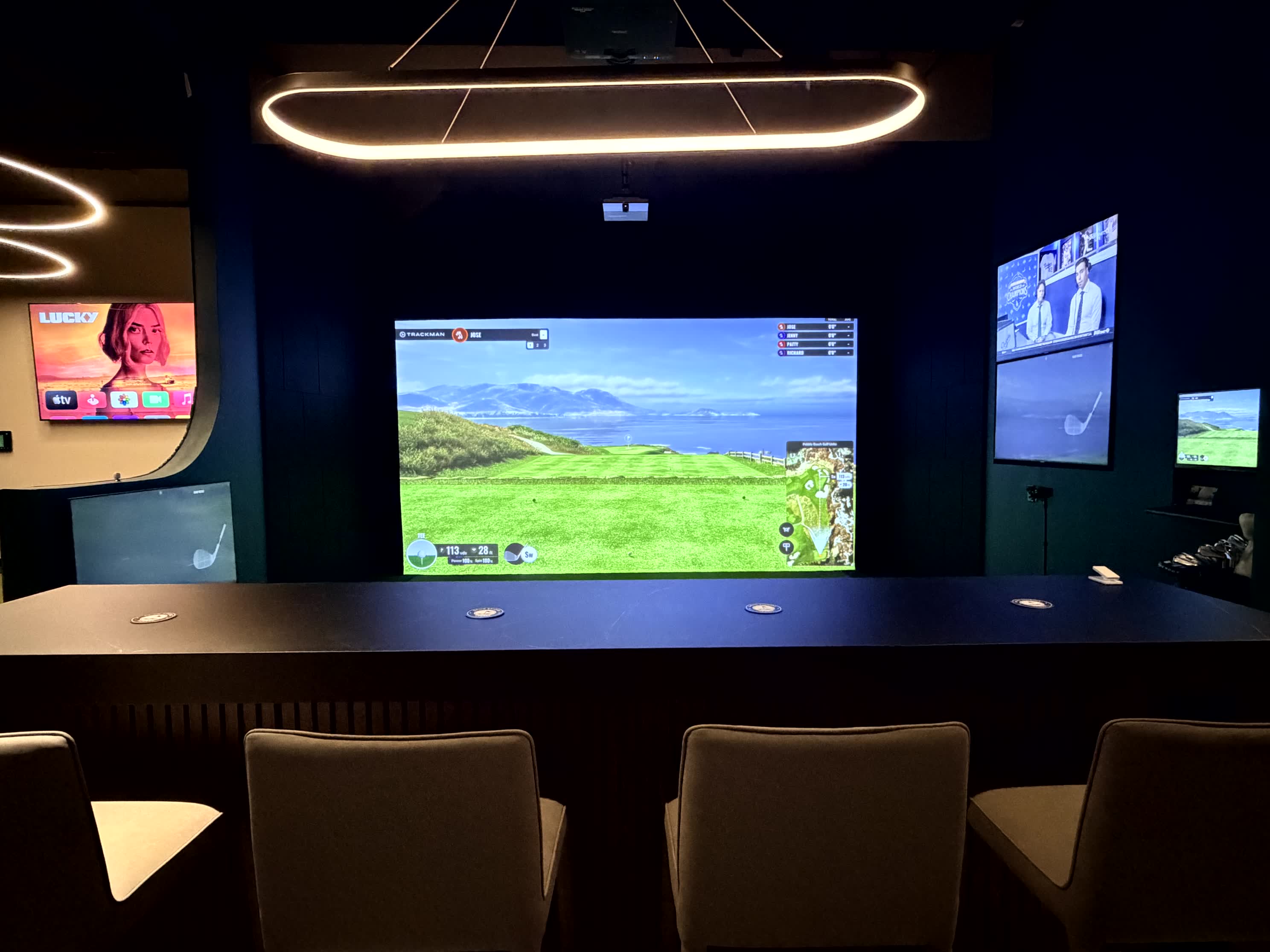 Simulator bay at Swing Studios