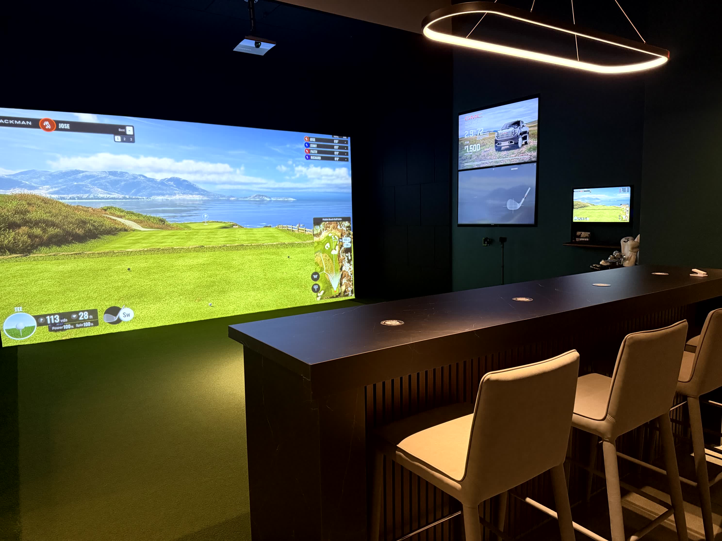 Simulator bay at Swing Studios