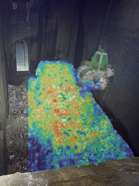 Calorific value mapping across a waste bunker