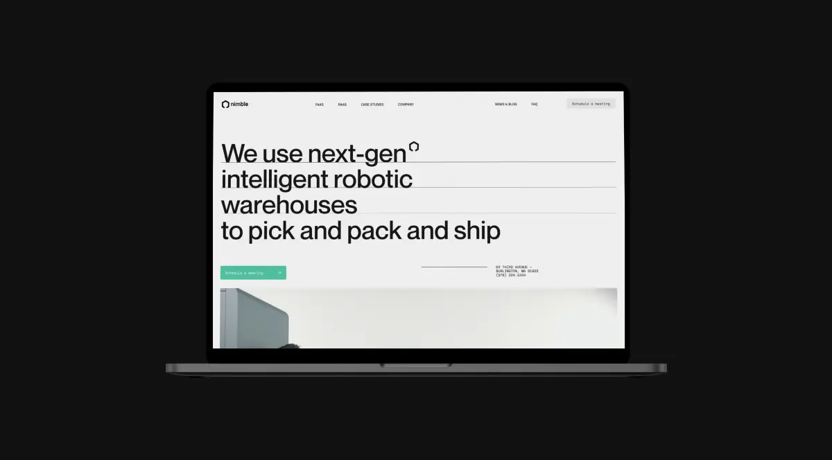 UI UX design of the main page of robotic 3PL company
