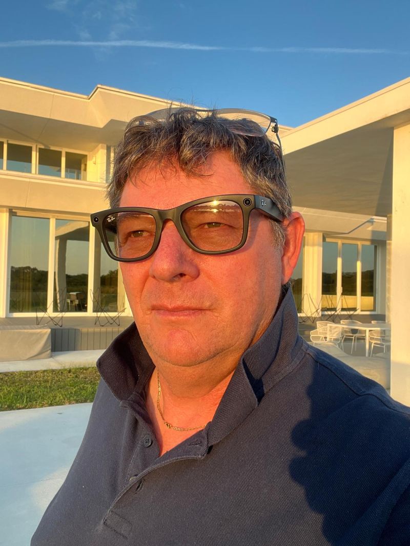 Portrait de Simon Giraud, coach en business