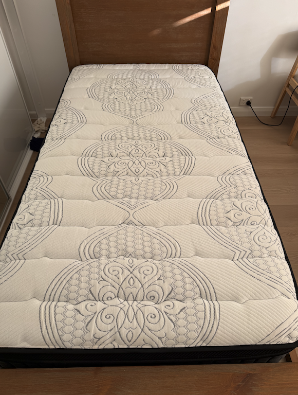 Professional mattress cleaning in a Sydney home
