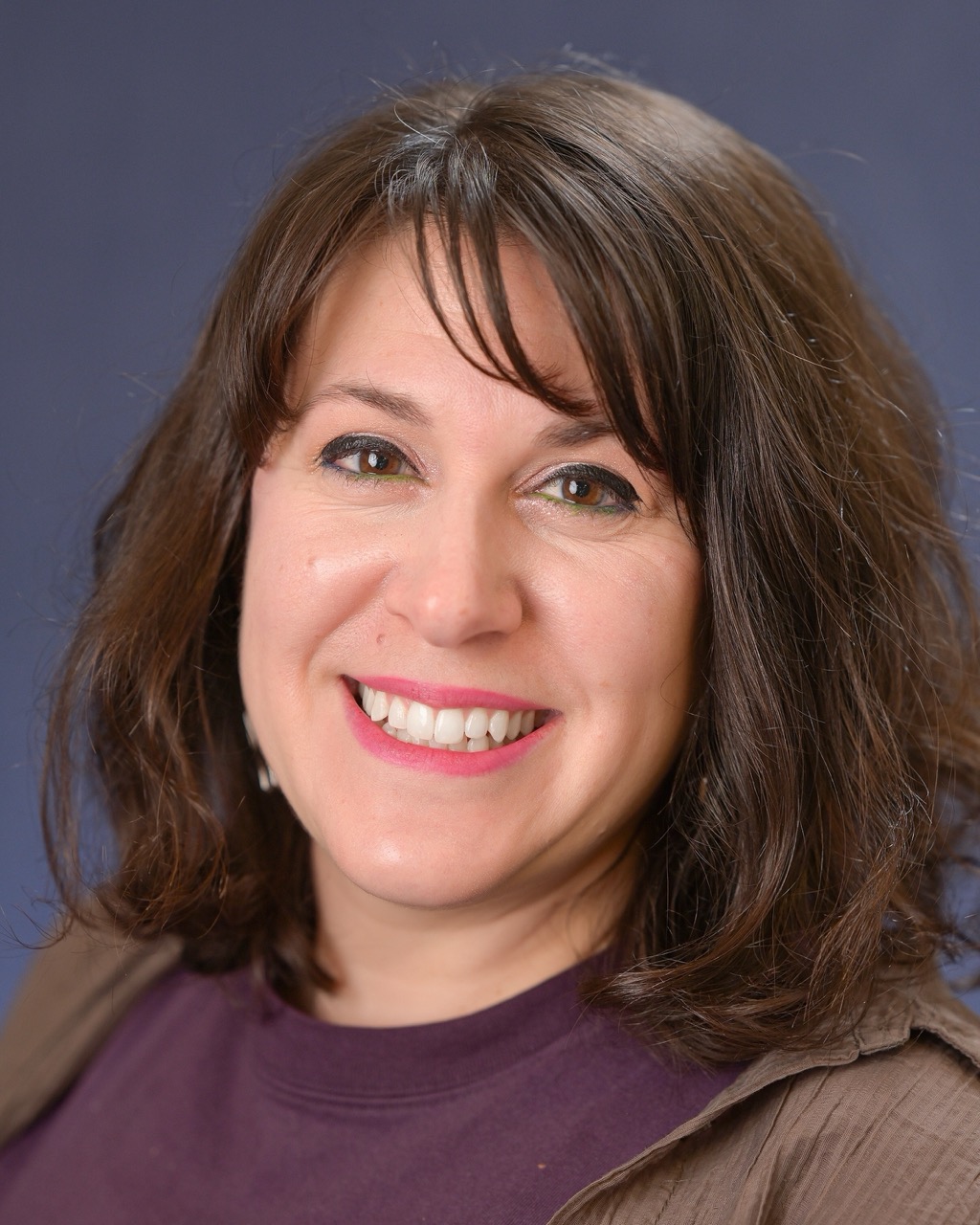 Headshot - Diana Alutto