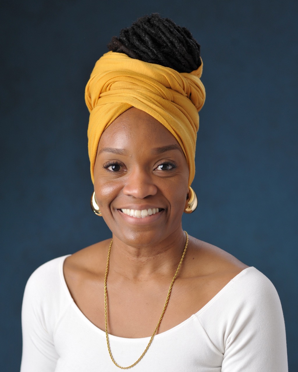 Headshot - Nadia Carmichael
