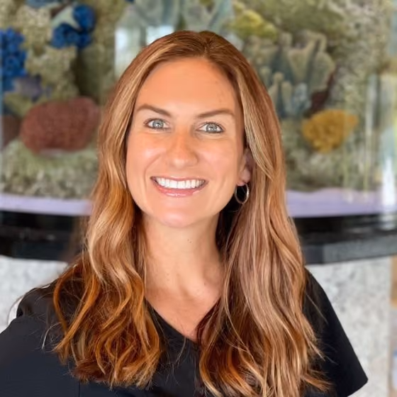 Lindsay Orthodontic Assistant