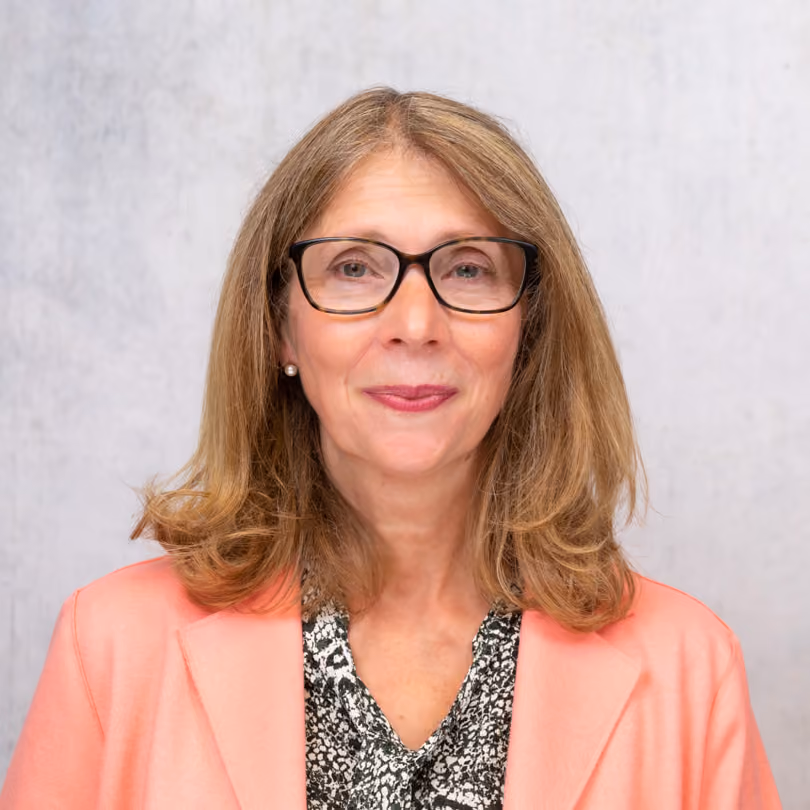 Portrait von Christine Schrank, Modeberatung Herren bei GARHAMMER