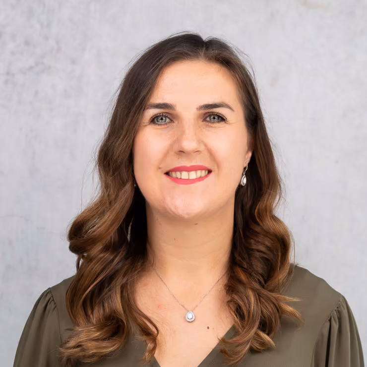 Portrait von Gabrijela Curcic, Modeberatung Herren bei GARHAMMER