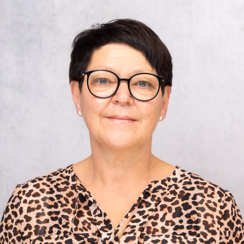 Portrait von Gabriele Weiß, Modeberatung Damen bei GARHAMMER