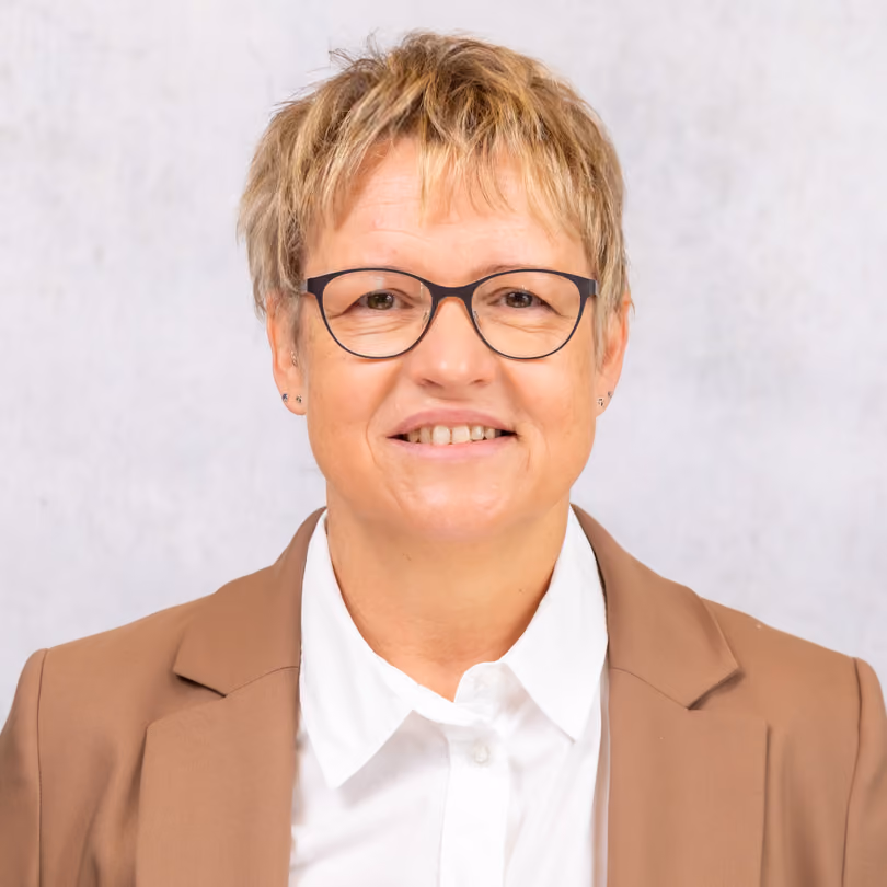 Portrait von Silke Zimmermann, Modeberatung Damen bei GARHAMMER