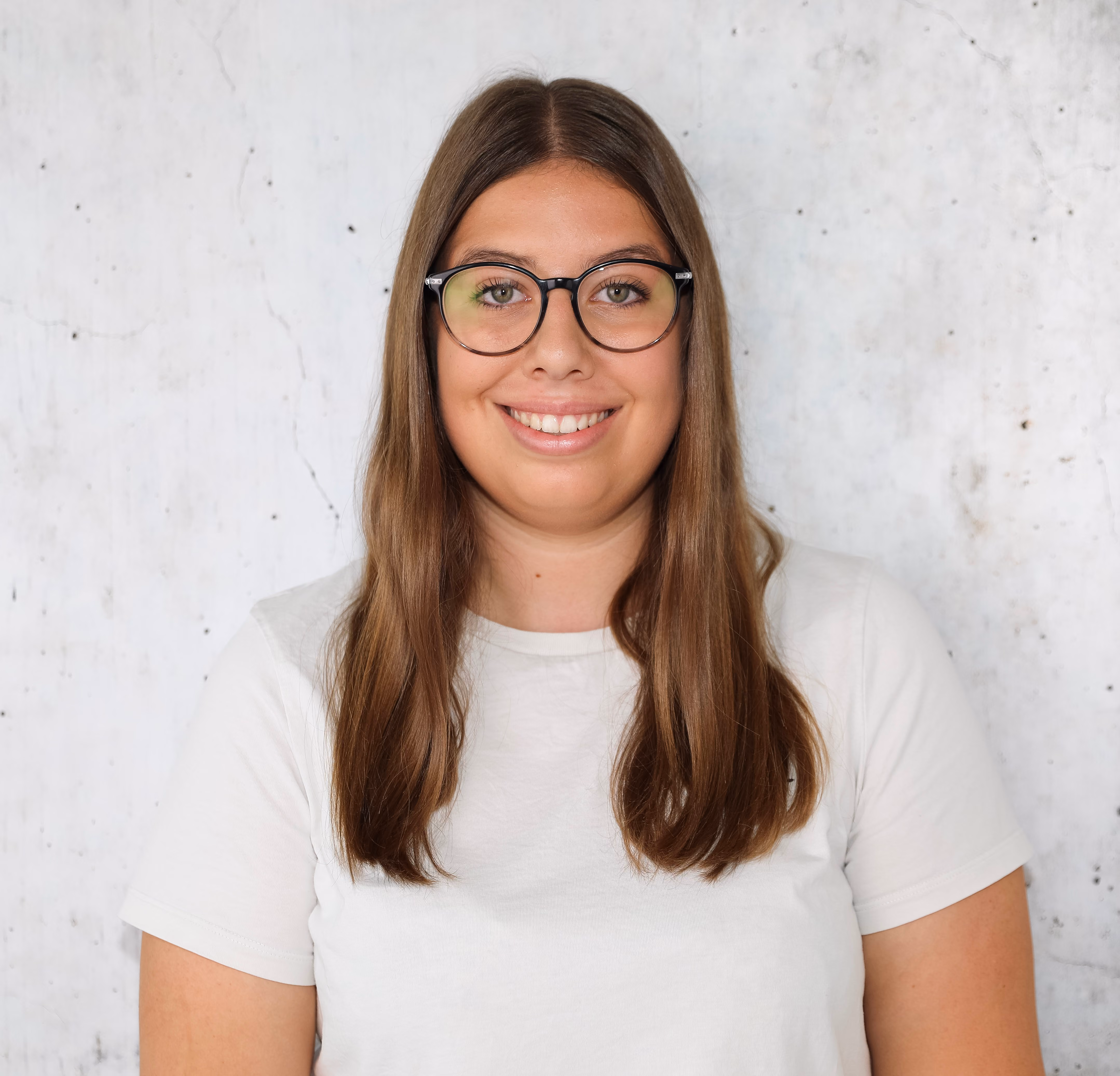 Portrait von Leonie Thoma, Ausbildung zur Einzelhandelskauffrau bei GARHAMMER