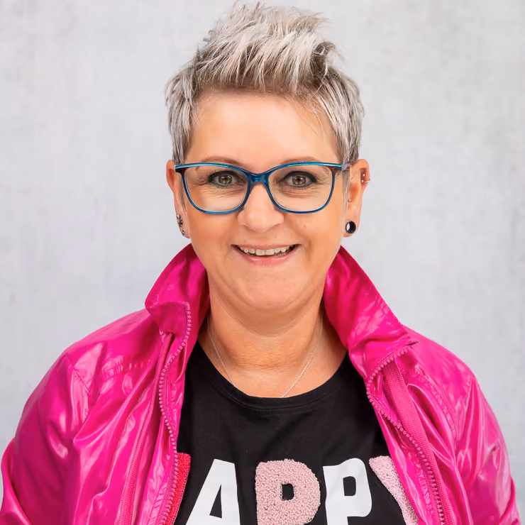 Portrait von Anita Reischl, Warenpflegerin KAOS/Young Fashion bei GARHAMMER