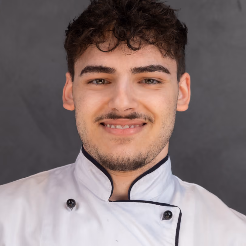 Portrait von Eduard Teusan, Commis de Cuisine im Restaurant Johanns bei GARHAMMER