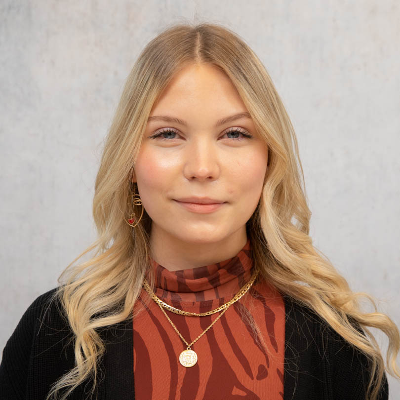 Portrait von Anna Vater, Mitarbeiterin Verwaltung bei GARHAMMER