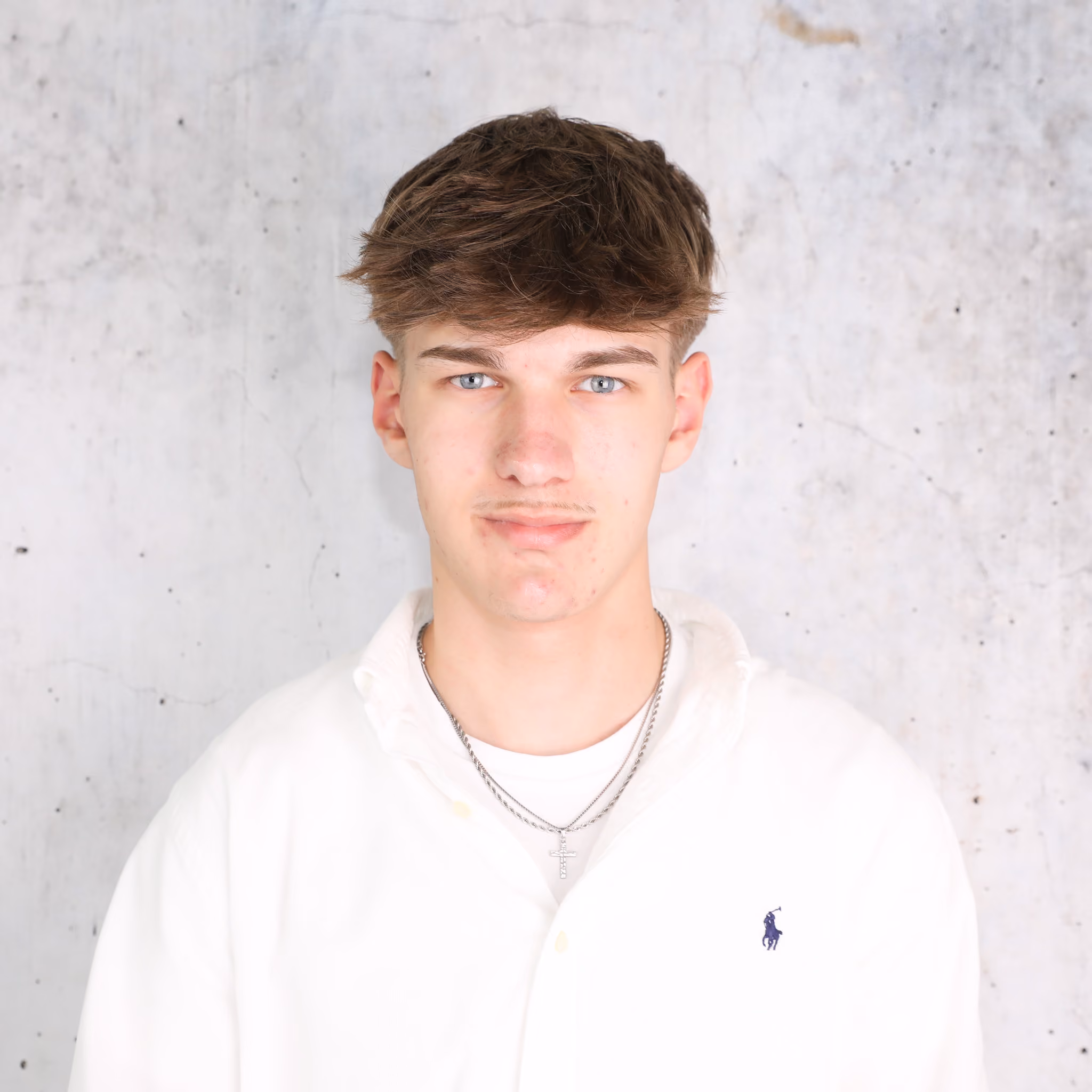 Portrait von Nick Schönstein, Auszubildender im Einzelhandel bei GARHAMMER