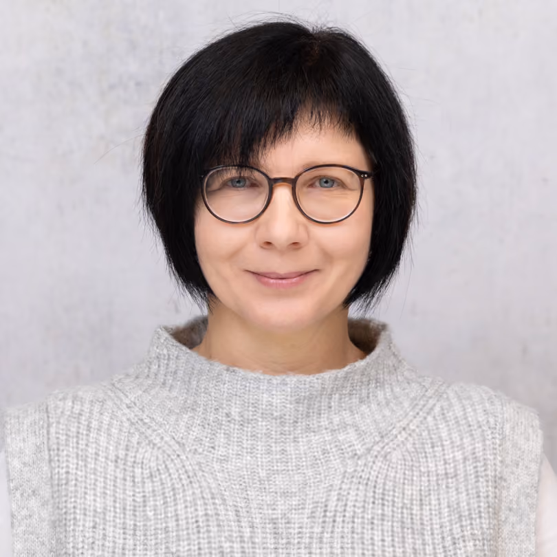 Portrait von Sabine Blöchl, Mitarbeiterin Kasse/Packtisch bei GARHAMMER