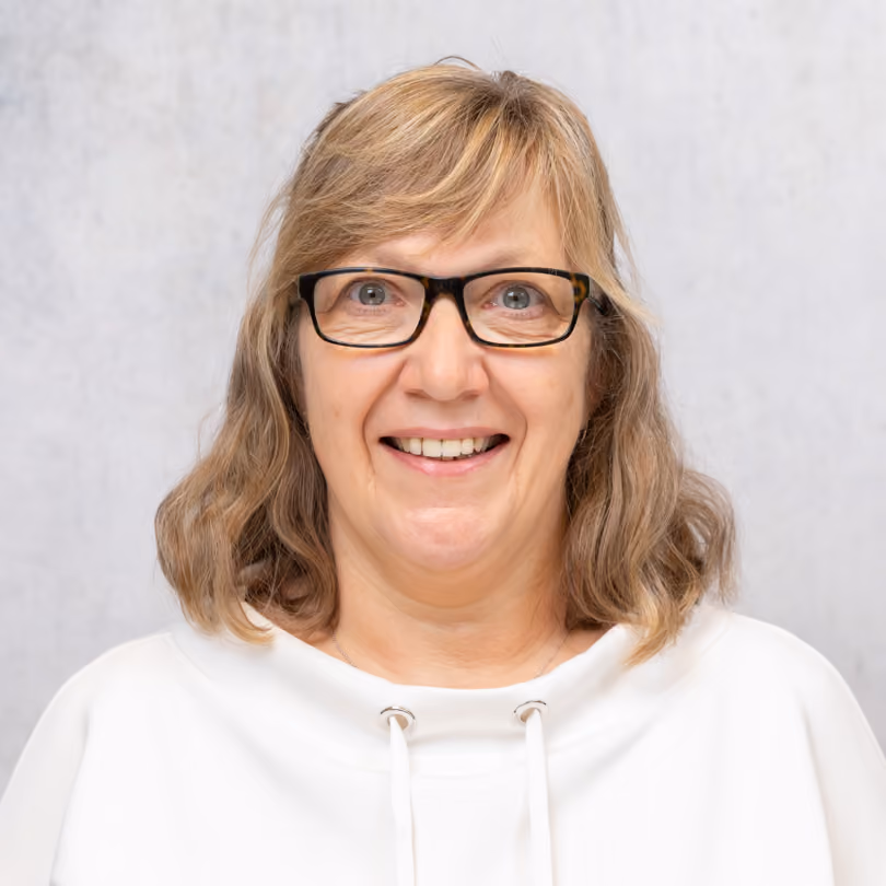 Portrait von Anita Zieringer, Mitarbeiterin am Packtisch bei GARHAMMER