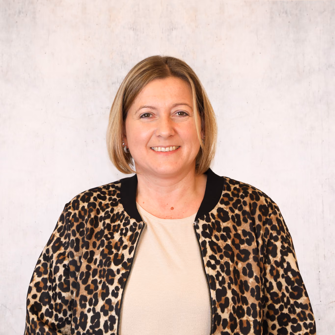 Portrait von Susanne Behringer, Mitarbeiterin Kasse bei GARHAMMER