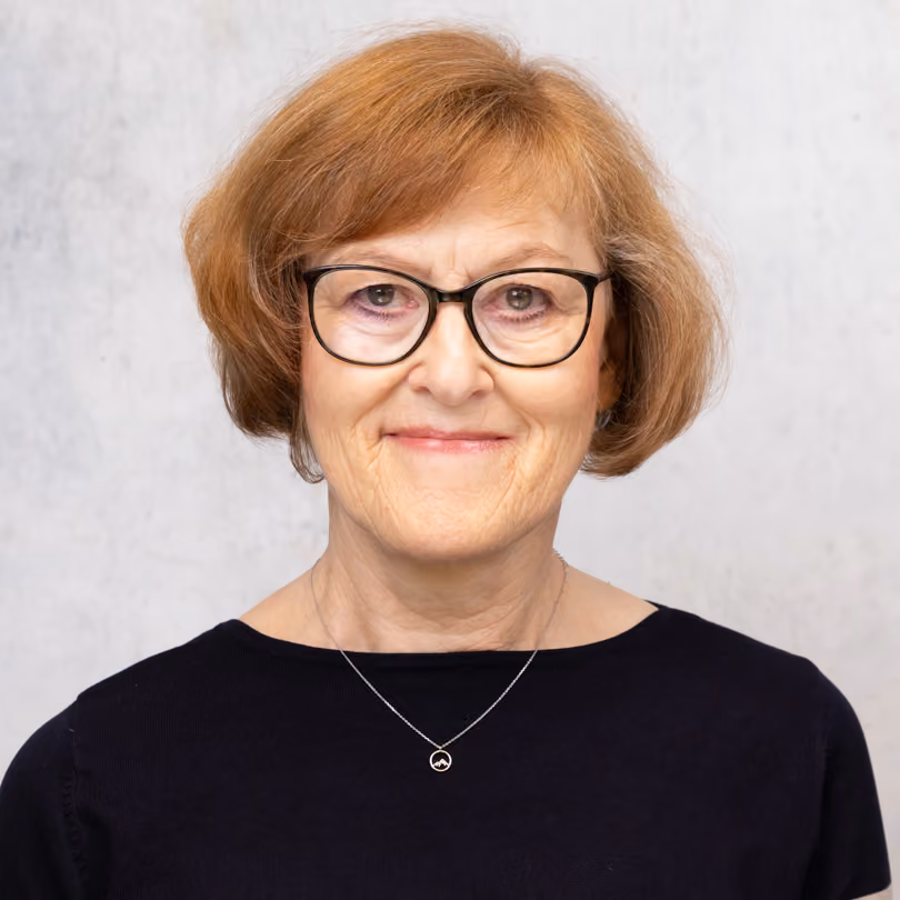 Portrait von Helga Rothbauer, Mitarbeiterin Kasse bei GARHAMMER