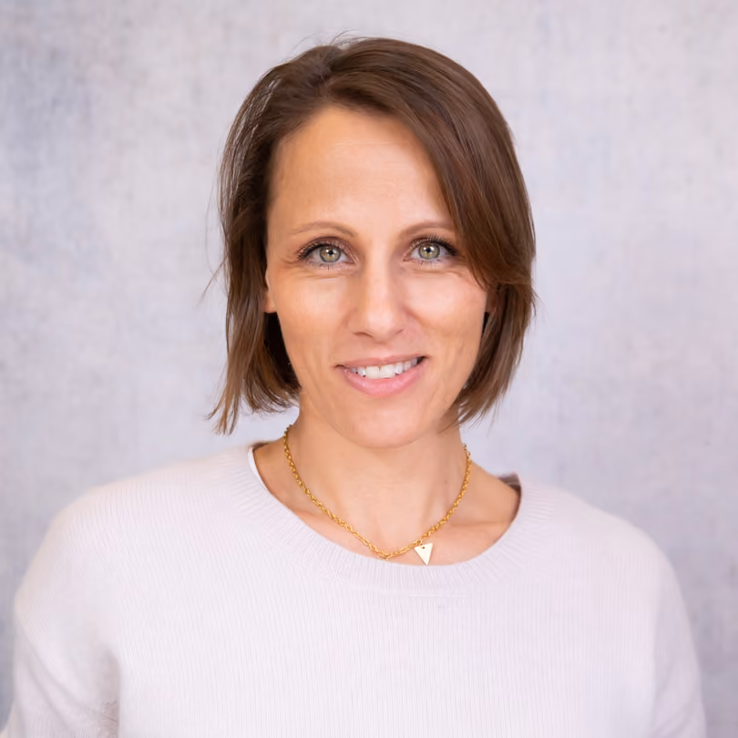 Portrait von Simone Huber, Leitung Blumencafé bei GARHAMMER