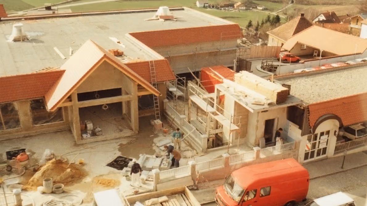 Erweiterung des Parkhauses von GARHAMMER auf 220 Stellplätze, 1994