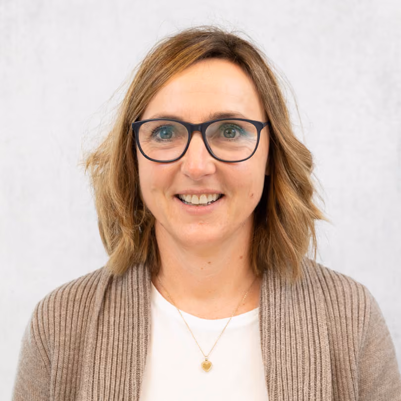 Portrait von Michaela Zarda, Modeberaterin KAOS/Young Fashion bei GARHAMMER