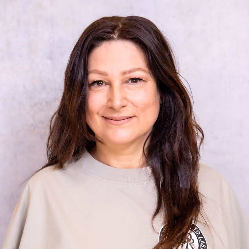 Portrait von Gabriela Zissis, Modeberaterin KAOS/Young Fashion bei GARHAMMER