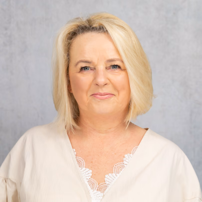 Portrait von Beate Nigl, Modeberaterin KAOS/Young Fashion bei GARHAMMER