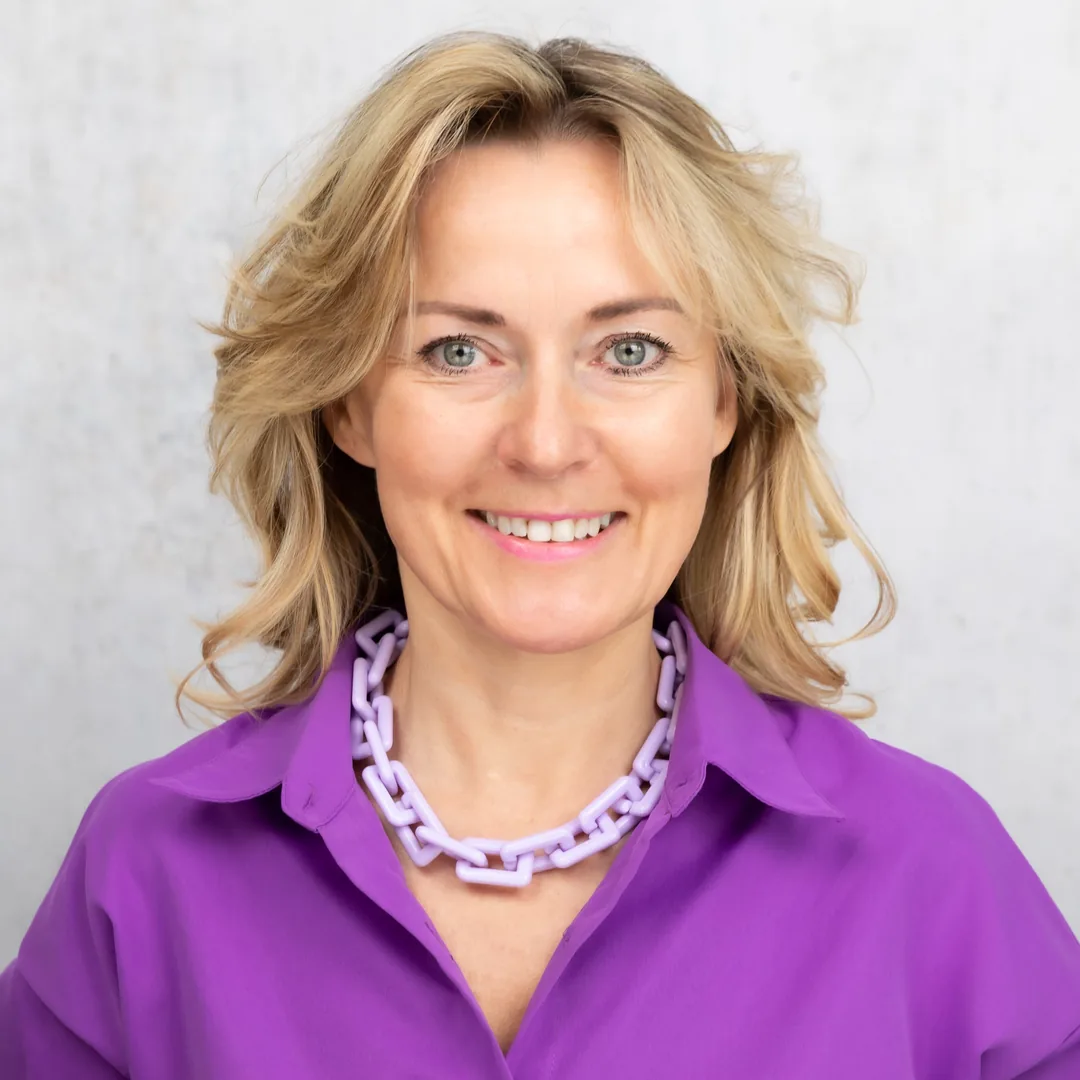 Portrait von Ivana Kulczak, Modeberatung Damen bei GARHAMMER