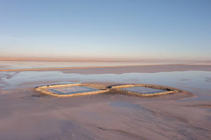 Salt flats of Lake Tuz in Central Anatolia