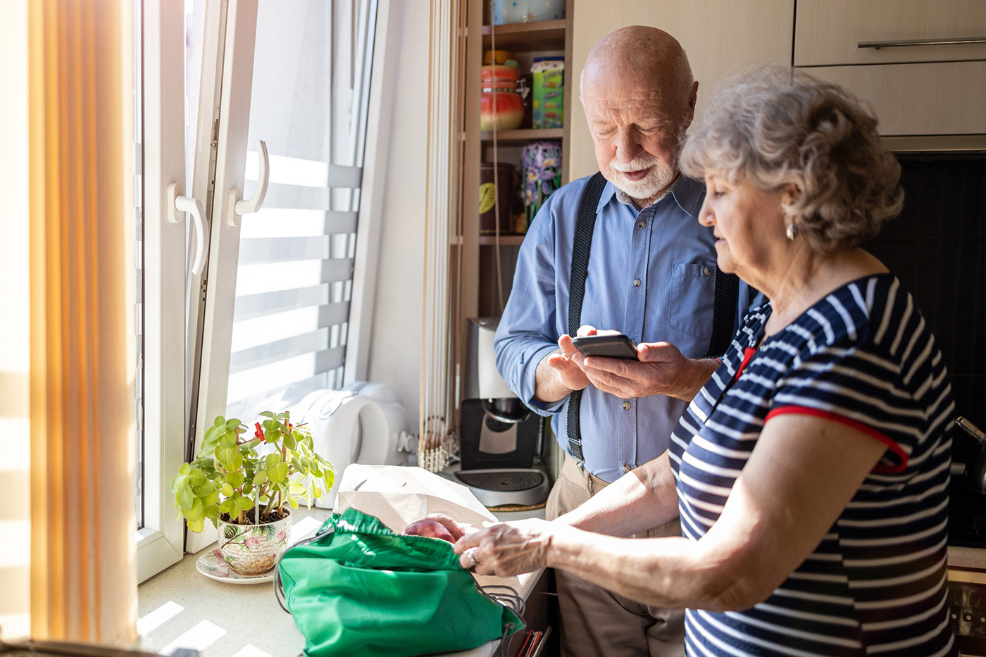 Maintenance-Free Senior Living: What You Gain When You Let Go of Home Upkeep