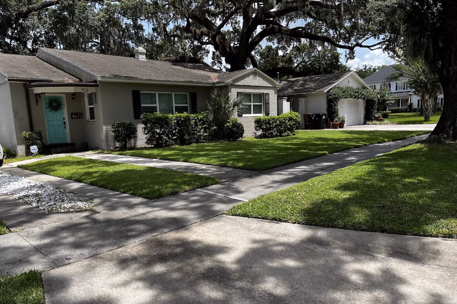 lawn care and property maintenance near me in Central Florida