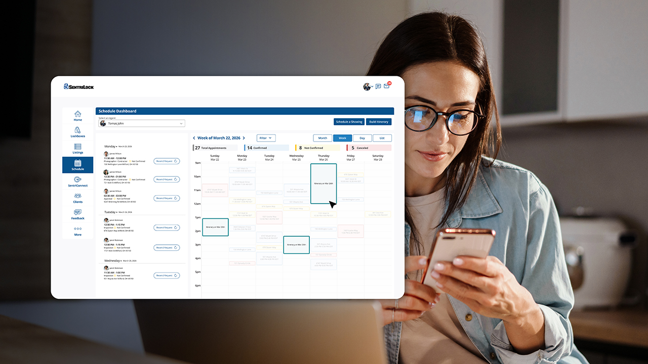 A real estate agent creating an itinerary for their day from their phone.