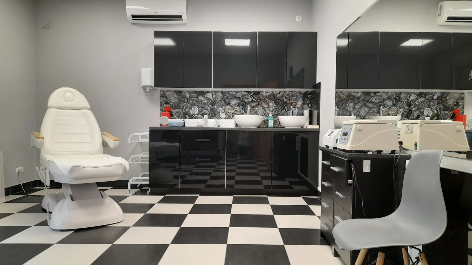 Wnętrze kliniki medycyny estetycznej Medical Est