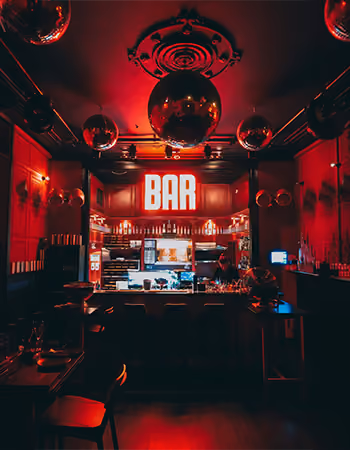 Bars & Pubs