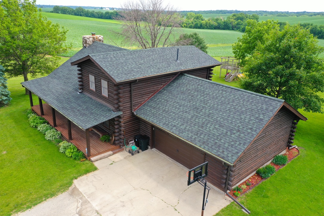 Roof replacement by Impact Exteriors in Eastern Iowa