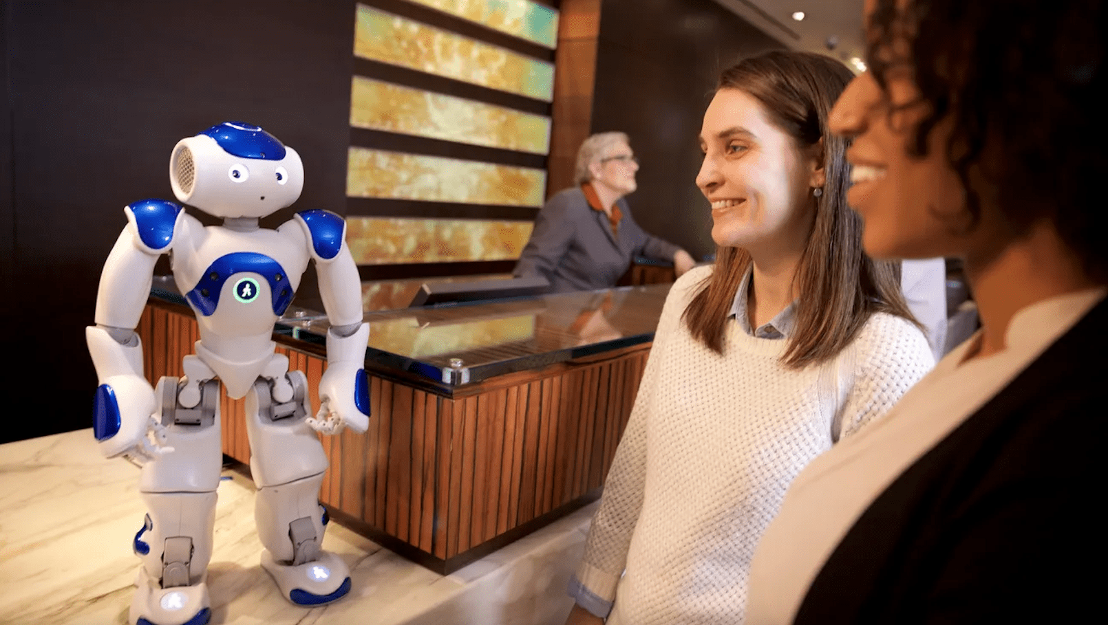 hospitality robots hilton connie