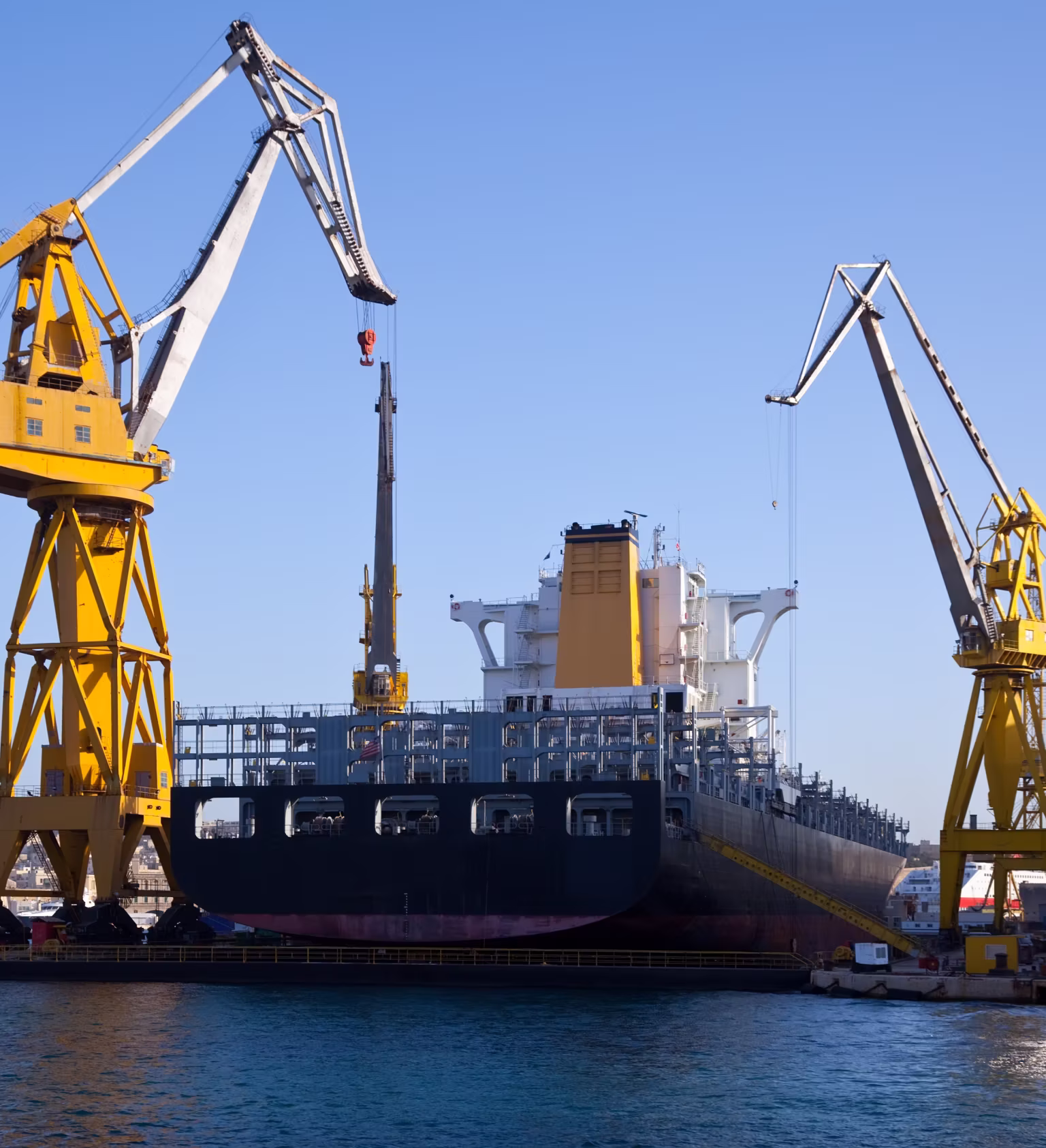 maritime-distribution