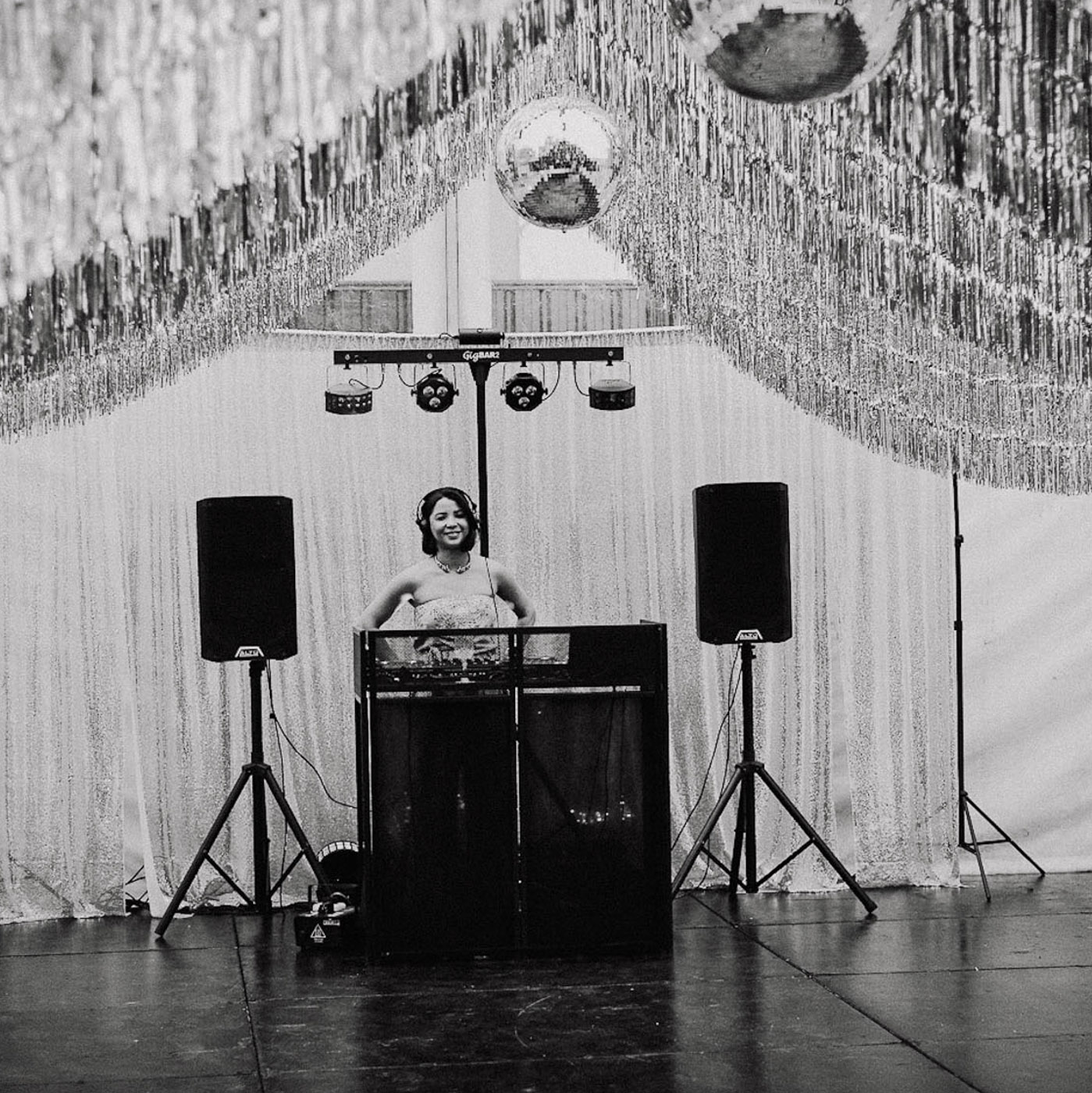 The Songs That Empty a Dancefloor — Your Do-Not-Play List