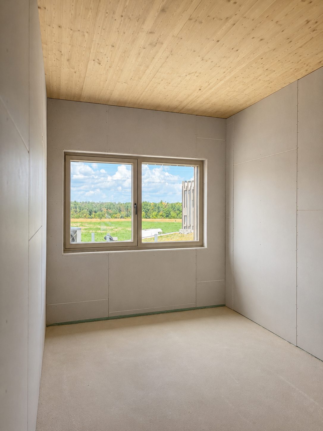 Zimmer mit Ausblick ins Grüne
