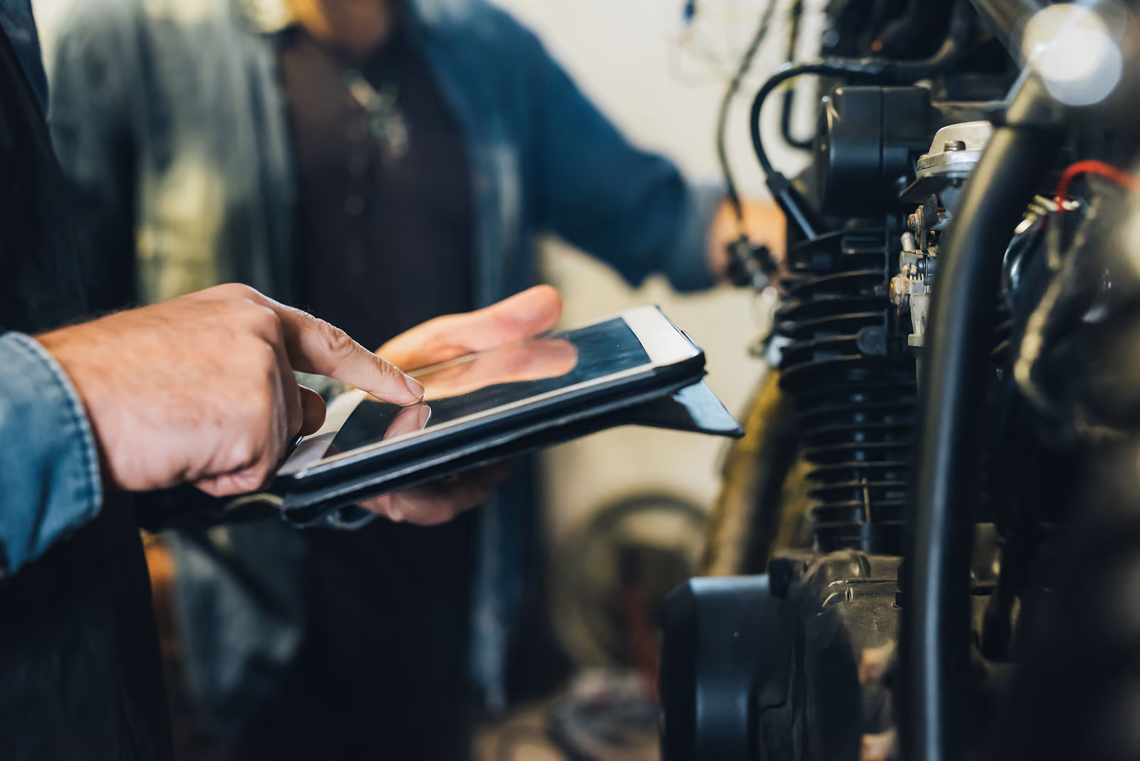 Hubtiger repair software on a tablet