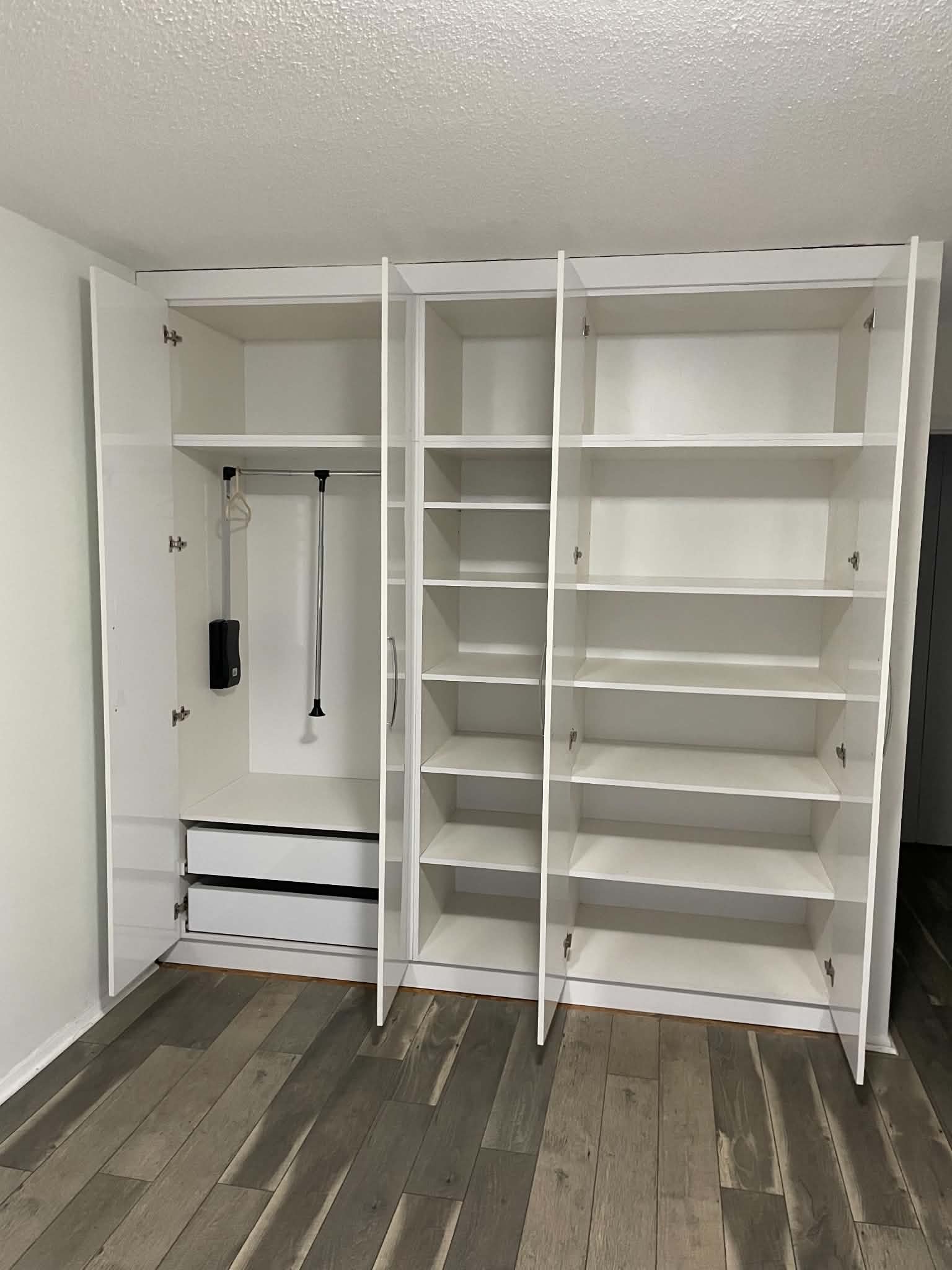 Custom Closets