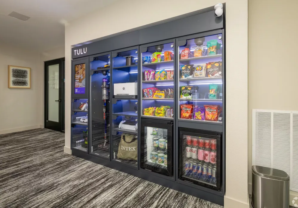 Vending Machines inside Zinc 1501