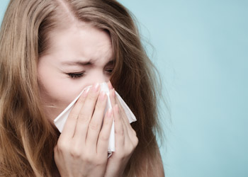 Employee receiving flu vaccine