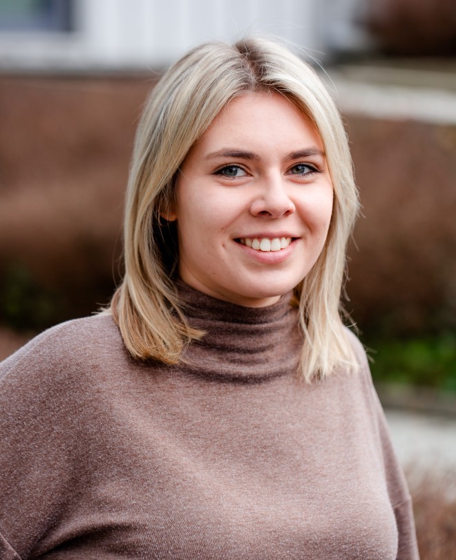 Farbtechnik im Colorist-Kurs (HWK) der Deutschen Friseurakademie