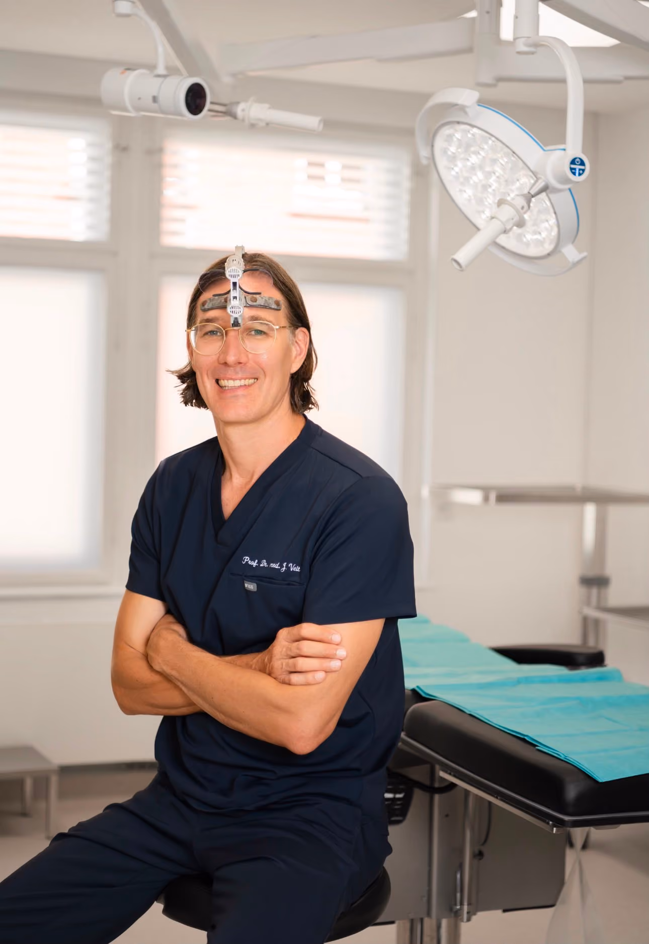 Prof. Dr. med. Johannes A. Veit im OP der Praxis für Nasenchirurgie München