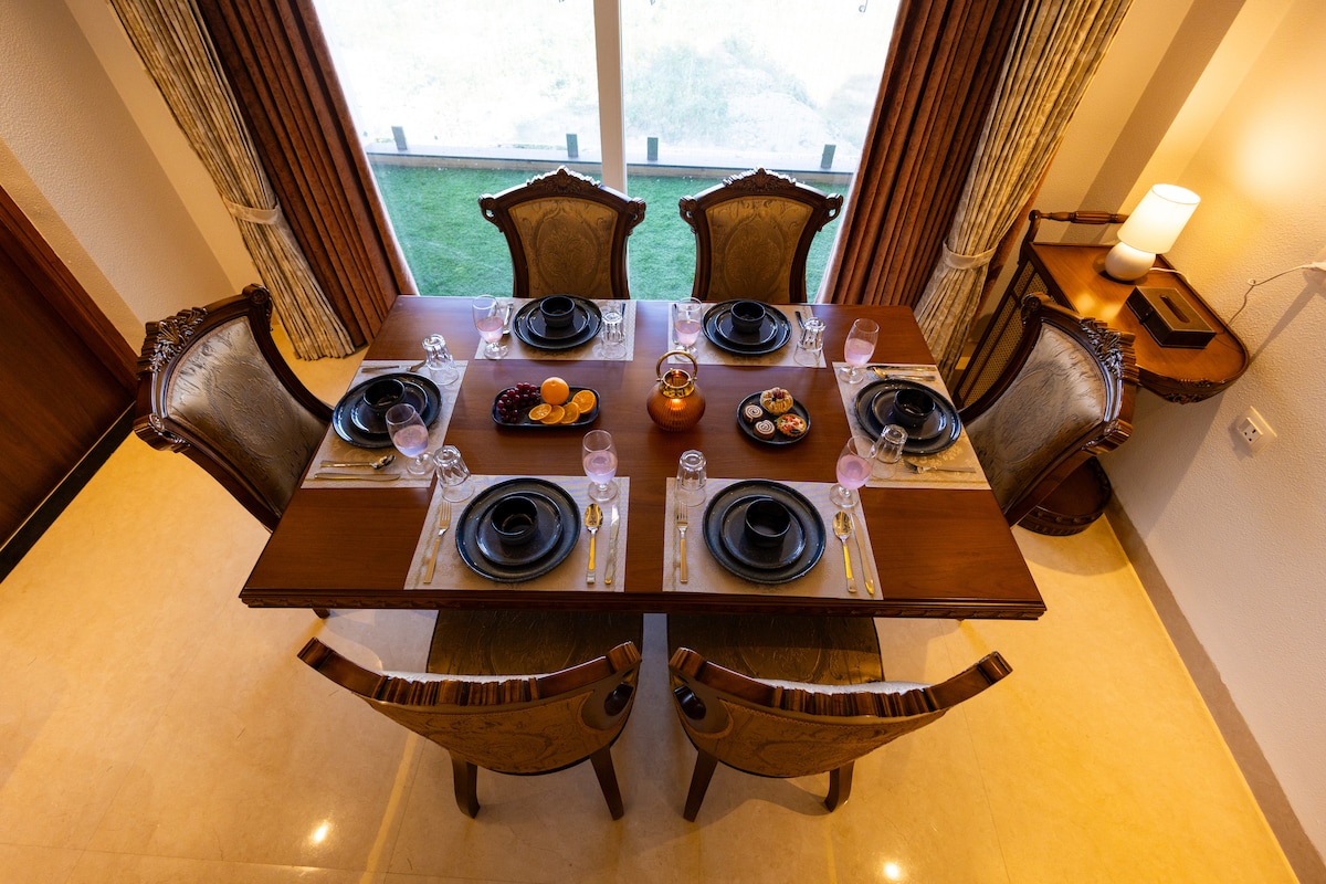 The Majestic Crown - 2BHK luxury home by Viraalay