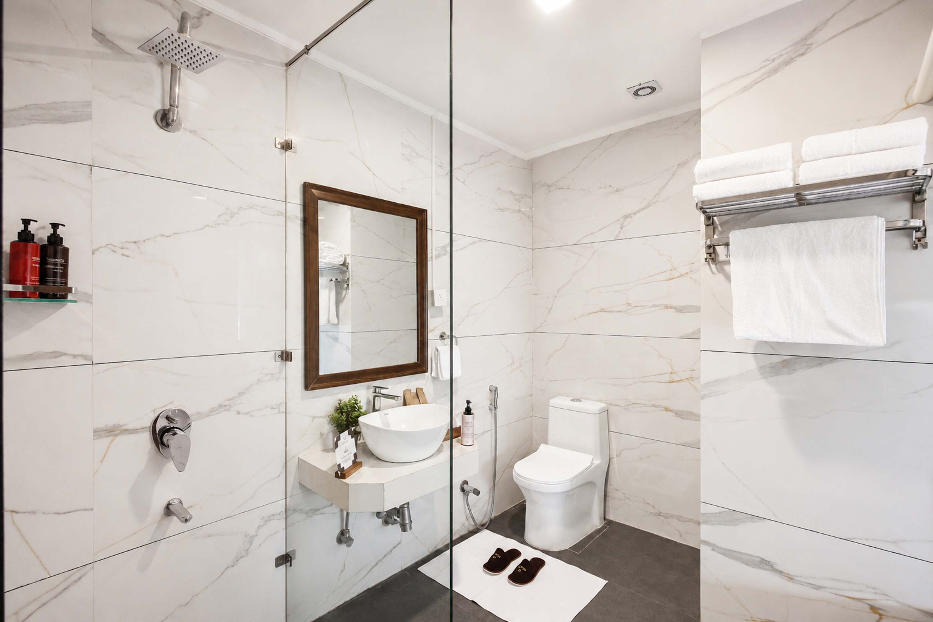 The Horizon Villa by Viraalay - Premium 5BHK Villa
